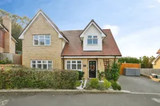 Greenview Grove, Waltham Abbey