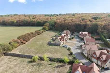 Greenview Grove, Waltham Abbey