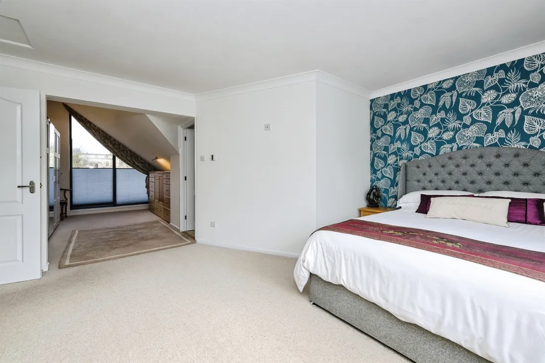 Property photo 16