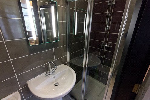 64 Newsome Road, Huddersfield, HD4 Image 16