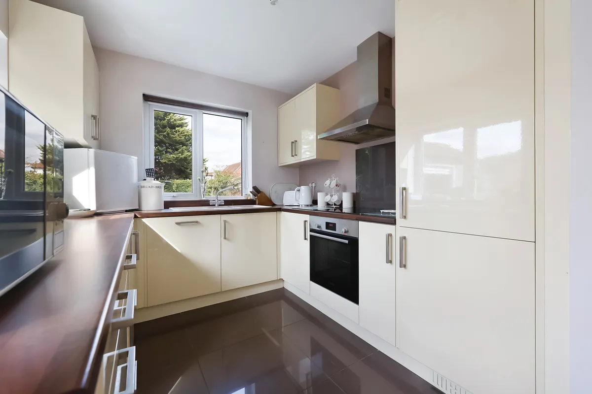 Balcombe Gardens, Horley, Surrey, RH6
