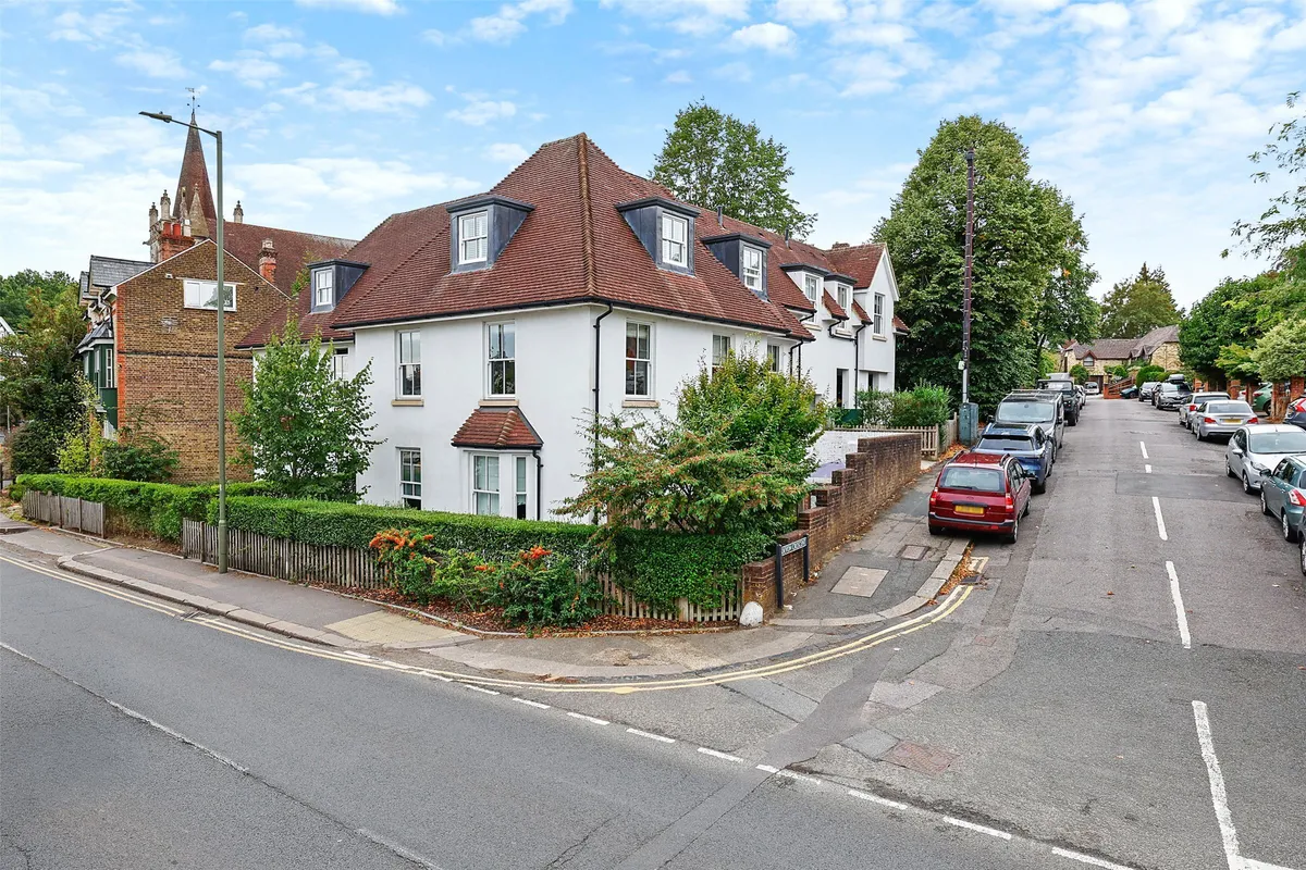 Hatchlands Road, Redhill, Surrey, RH1