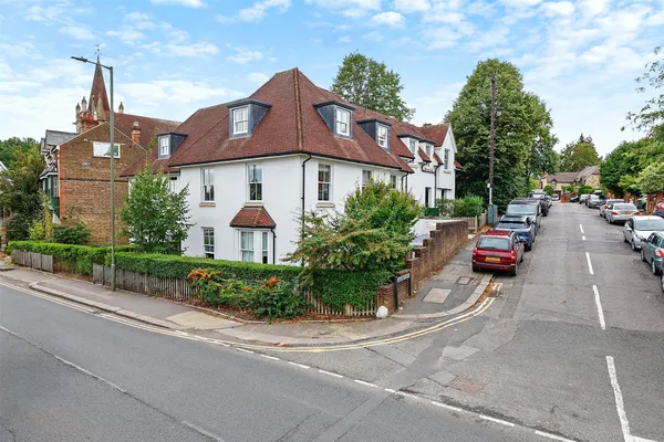 Hatchlands Road, Redhill, Surrey, RH1