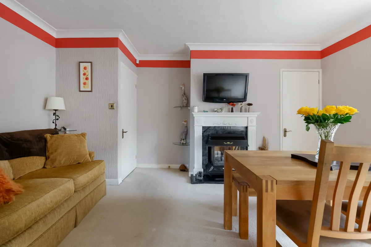 Balcombe Gardens, Horley, Surrey, RH6