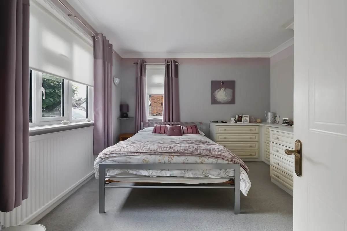 Balcombe Gardens, Horley, Surrey, RH6