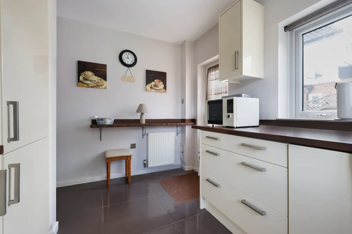 Balcombe Gardens, Horley, Surrey, RH6