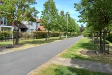 Rubys Walk, Fernwood, Newark