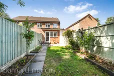 Brunel Close, HOUNSLOW