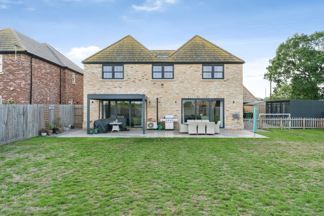 Property photo 23