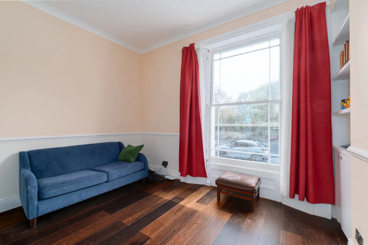 East India Dock Road, London, E14 photo 9