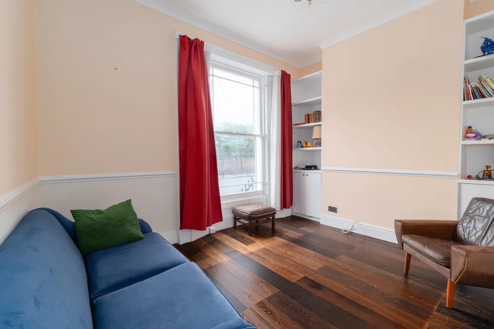East India Dock Road, London, E14 photo 13