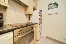 Bolton Grange, Yeadon, Leeds