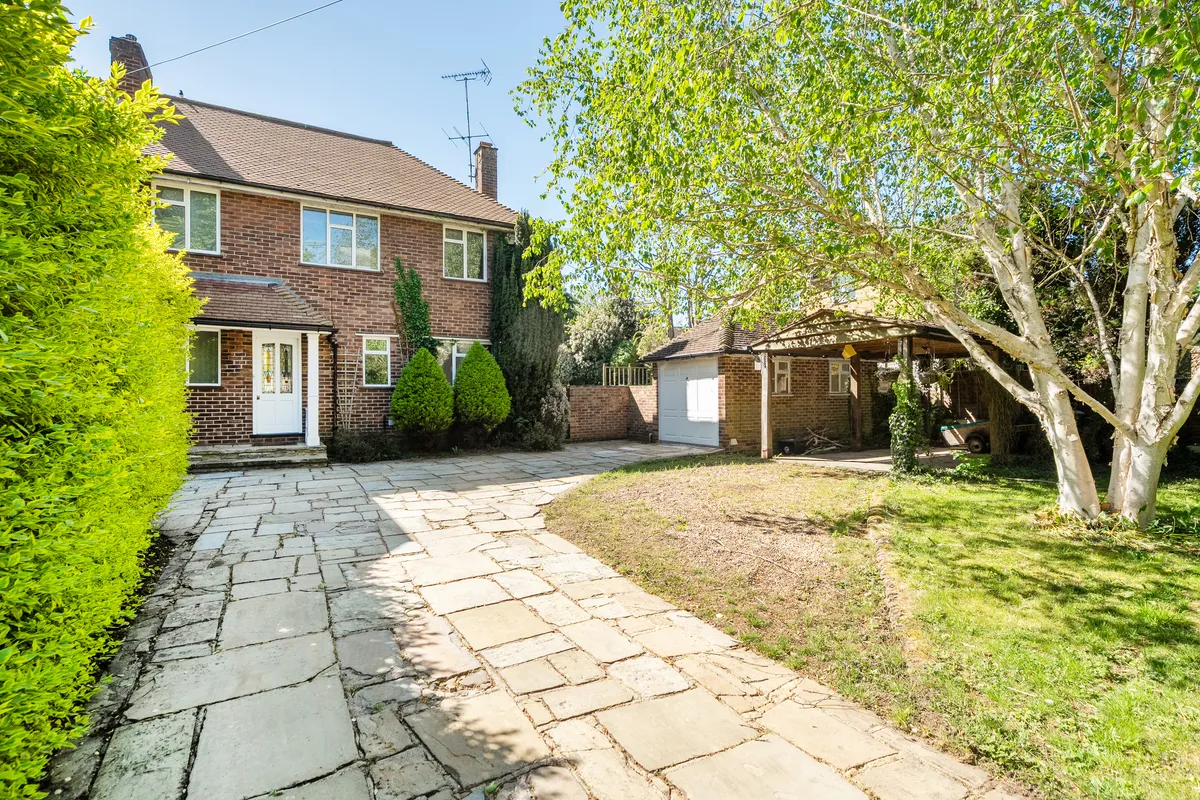 Poyle Lane, Burnham, SLOUGH