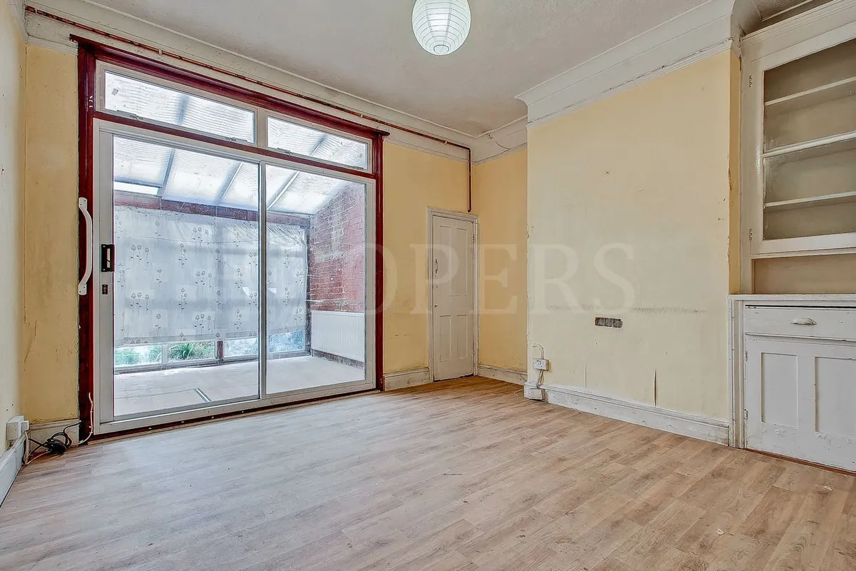 Fleetwood Road, London, NW10