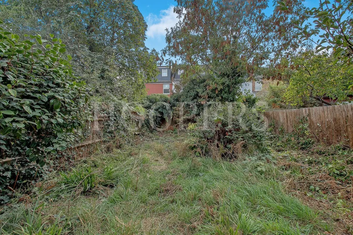 Fleetwood Road, London, NW10