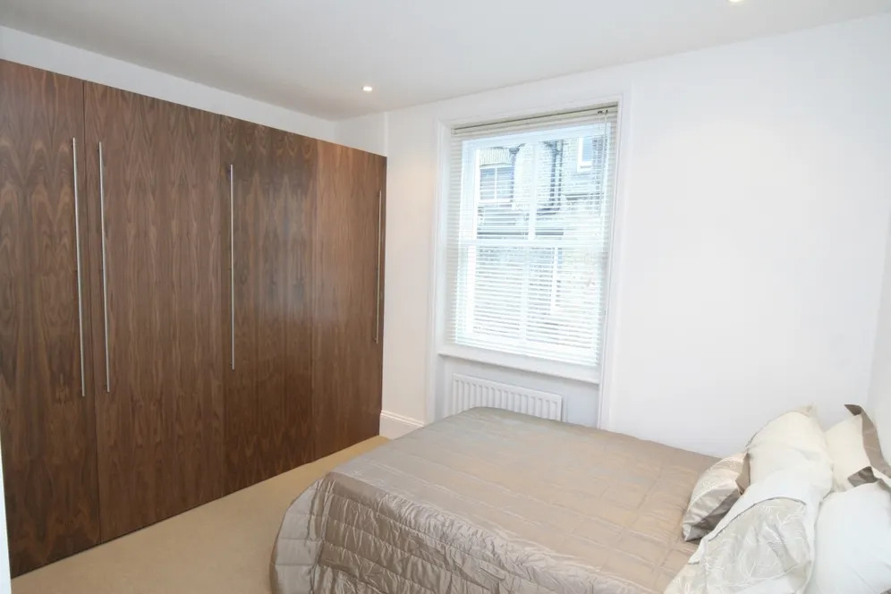Castletown Road London W14 photo 4