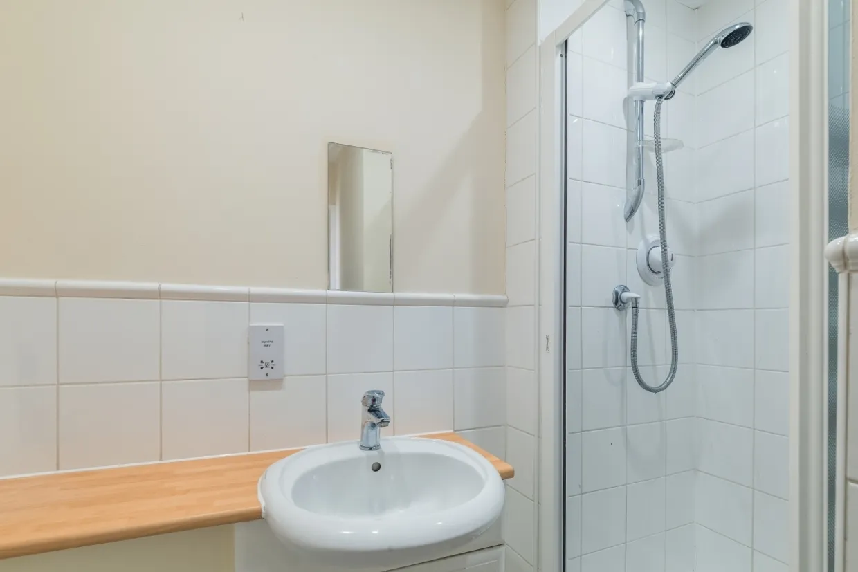 Barchester Street, E14 photo 10