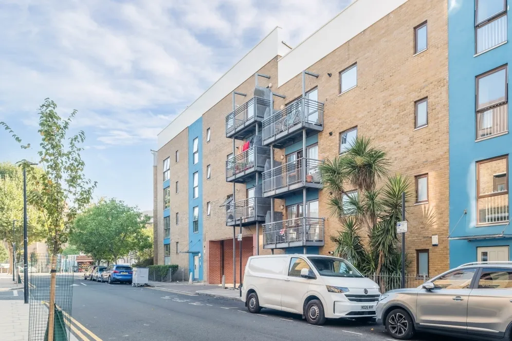 Barchester Street, E14 photo 14
