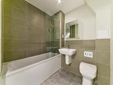 4 Highfield Avenue, 11 Market Street Newbury RG14 photo 9