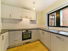 4 Highfield Avenue, 11 Market Street Newbury RG14 photo 11