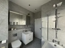 Kingsgate Road London NW6 photo 11