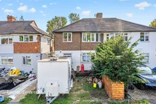 Windsor Avenue, London