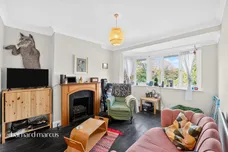 Windsor Avenue, London