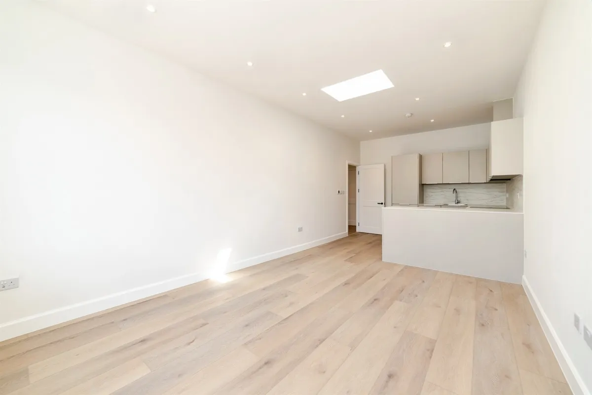 Apartment Eight Gemstone House, Stevenage
