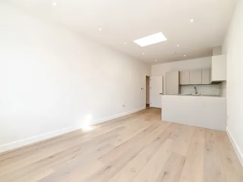 Apartment Eight Gemstone House, Stevenagephoto