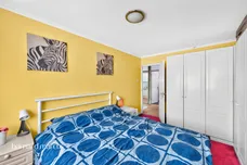 Holcon Court, Redhill
