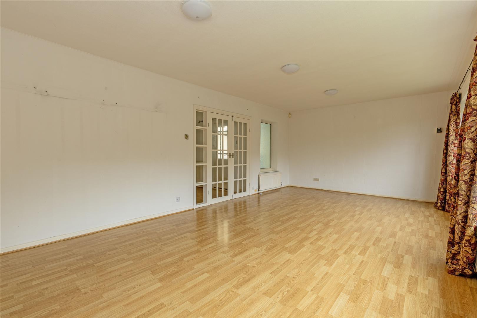 Westwick Crescent, Sheffield Image 10