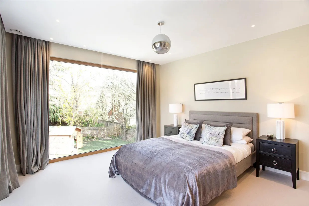 Bramcote Road, London, SW15 photo 6