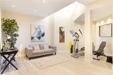 Bramcote Road, London, SW15 photo 11