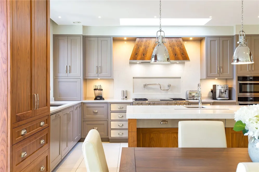 Bramcote Road, London, SW15 photo 18
