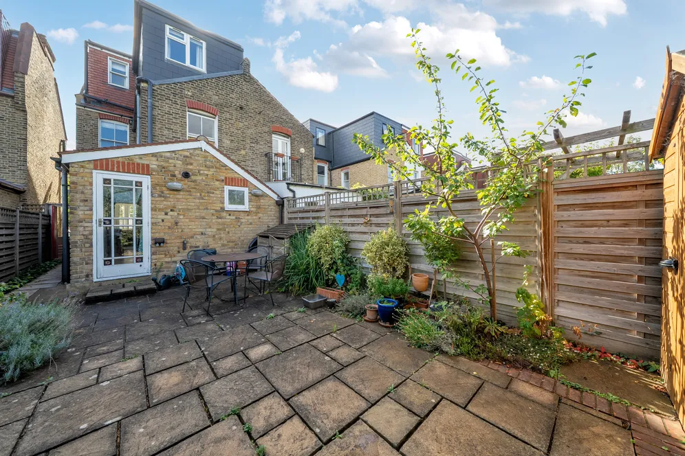 Craven Gardens, London, SW19 photo 16