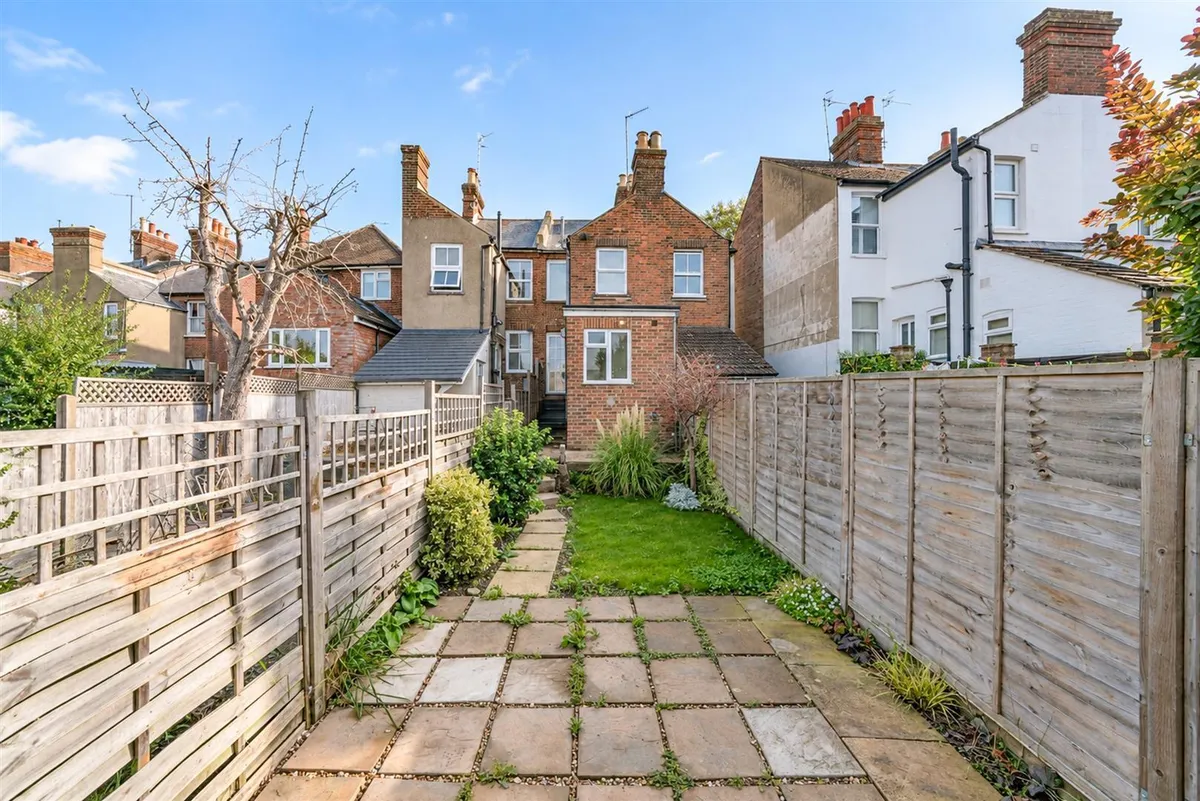 Crescent Road, Old Town Borders, Hemel Hempstead, Hertfordshire, HP2 4AH