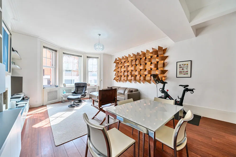 Abingdon Road, London, W8 photo 9