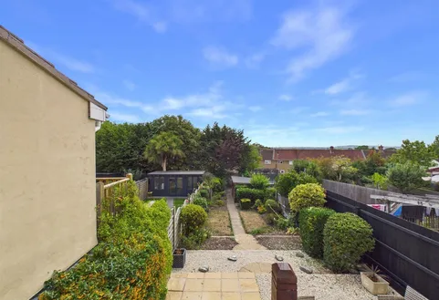 Northfield Avenue, Hanham, Bristol