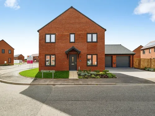 Wainscott Drive, Bradwell, Great Yarmouthphoto