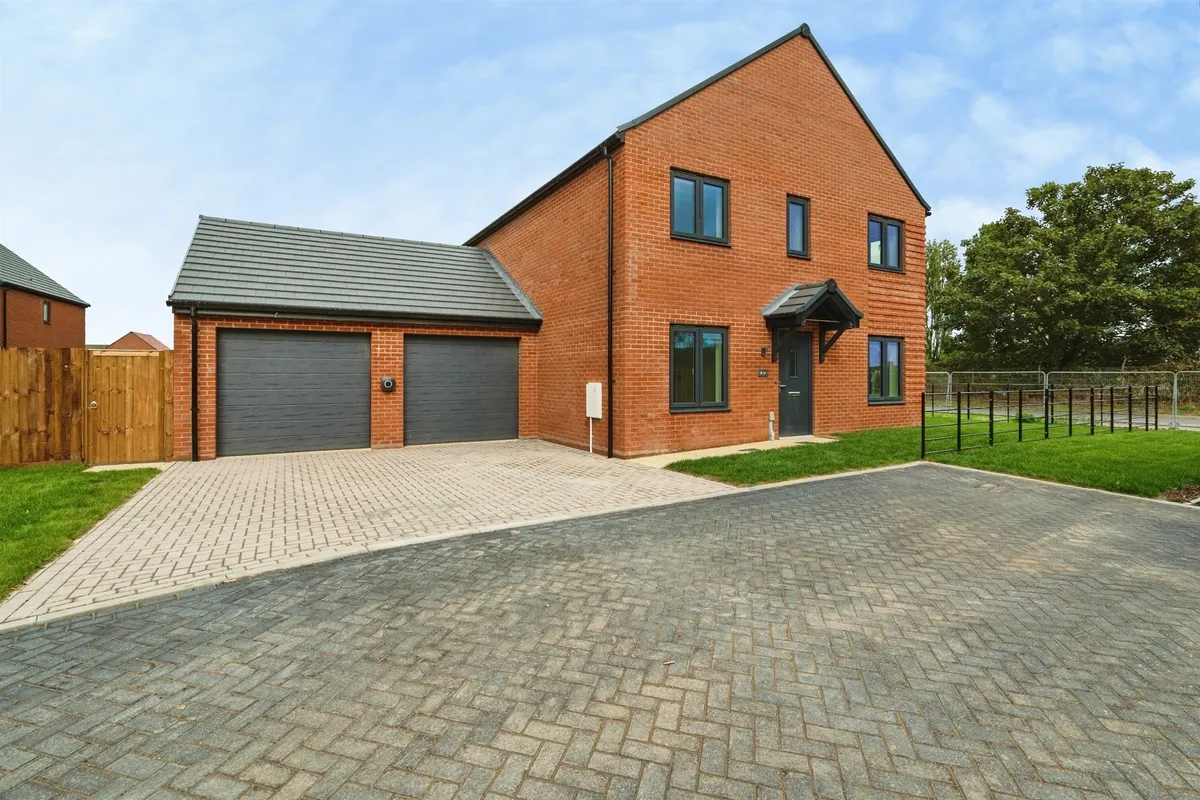 Copper Close, Bradwell, Great Yarmouth
