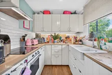Hillcrest, Sunray Avenue, London
