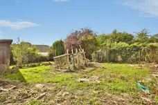 Sparrow Road, Yeovil