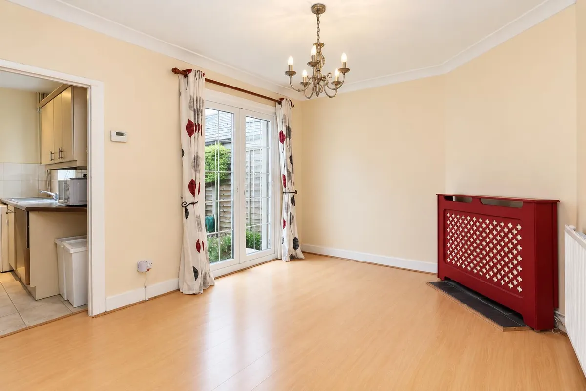 Railway Cottages, Tring, Hertfordshire, HP23 5QT