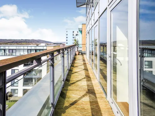 Ferry Court, CARDIFFphoto