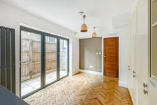 Devonshire Road London W4 photo 2