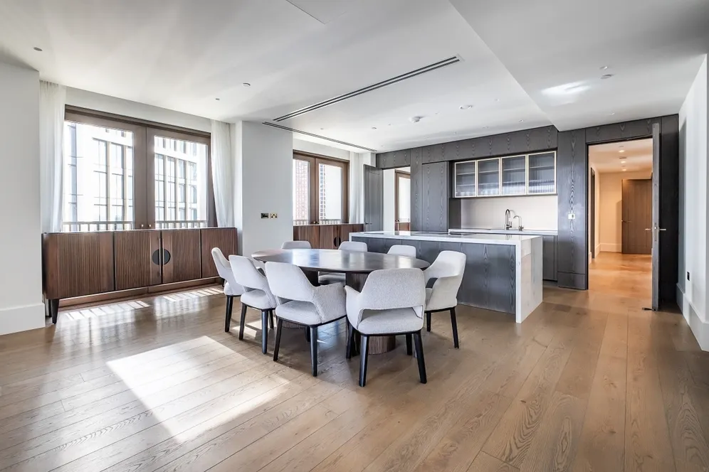Oak Lane Nine Elms SW8 photo 10
