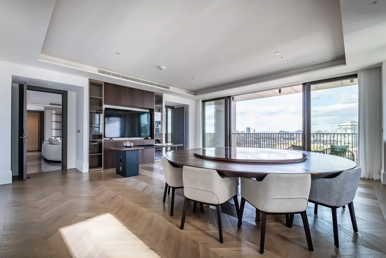 Oak Lane Nine Elms SW8 photo 13