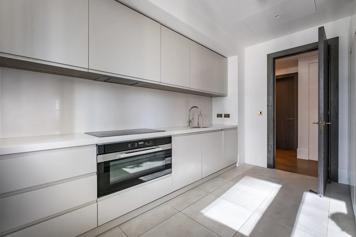 Oak Lane Nine Elms SW8 photo 27