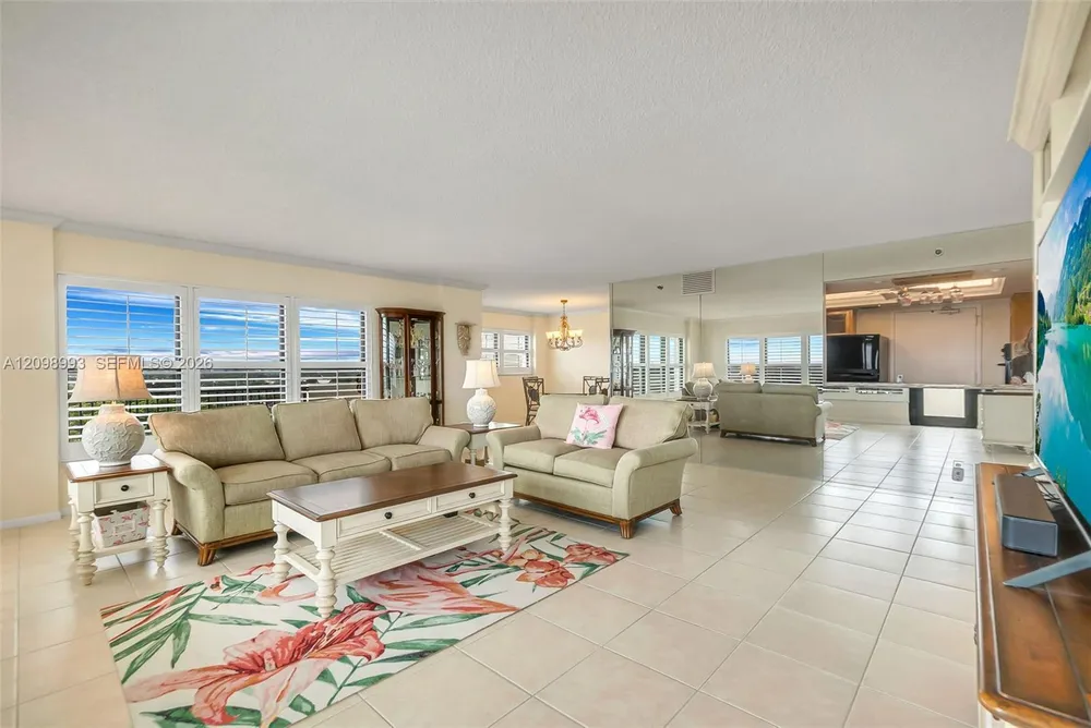 3200 Port Royale Dr N, Fort Lauderdale, FL 33308