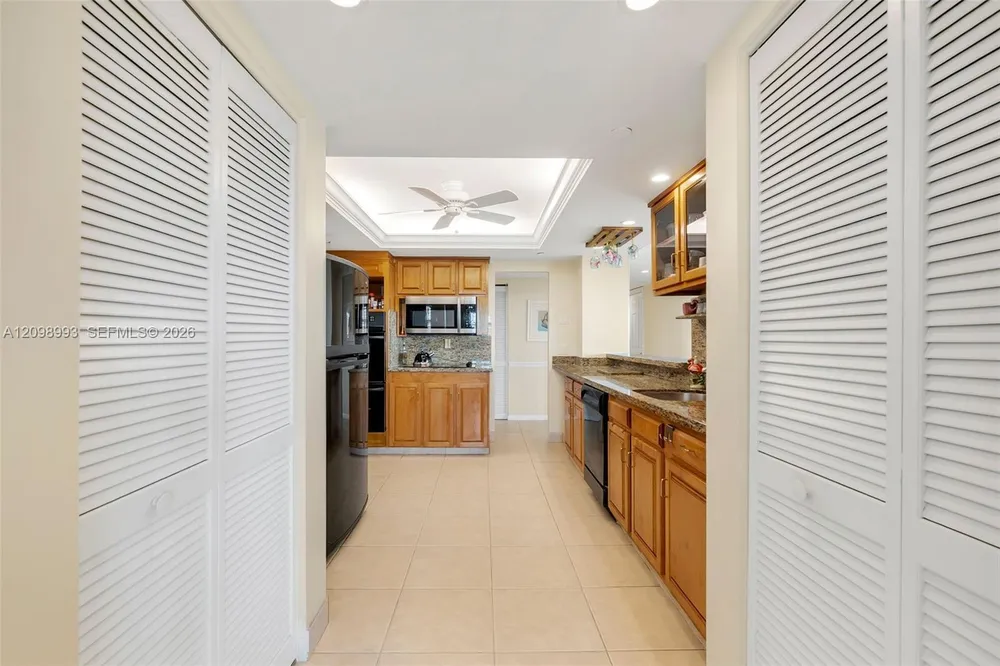 3200 Port Royale Dr N, Fort Lauderdale, FL 33308